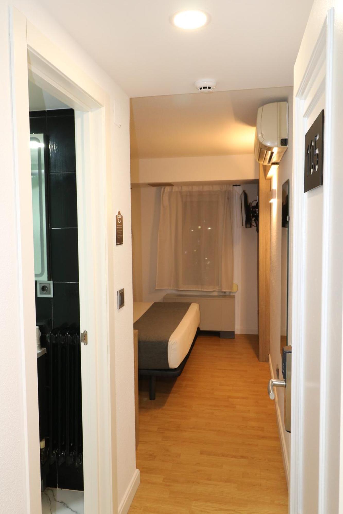 Hostal Alda Palencia Plaza Zewnętrze zdjęcie