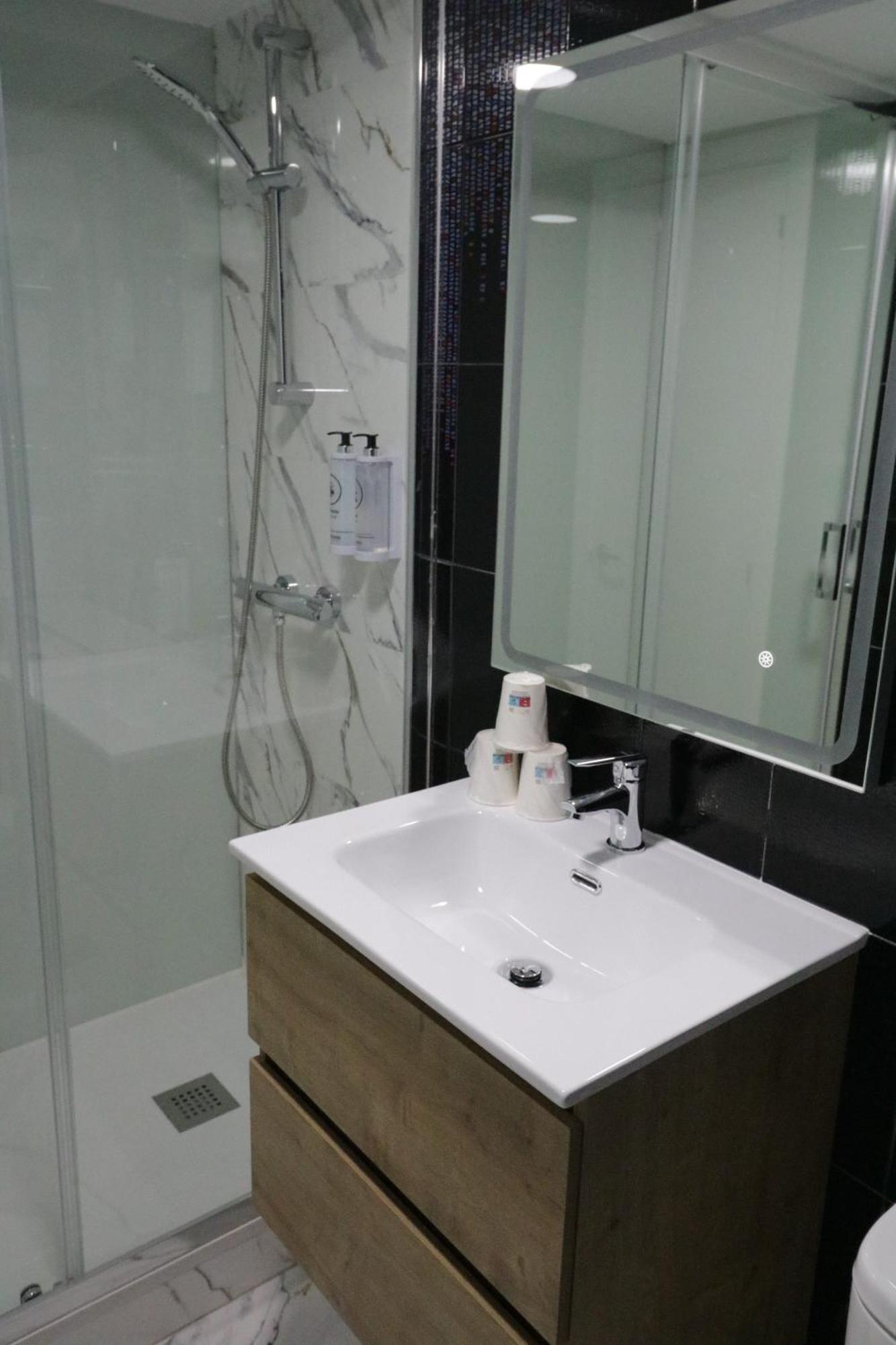 Hostal Alda Palencia Plaza Zewnętrze zdjęcie